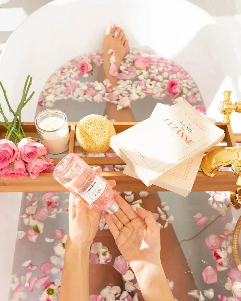 LOccitane-agence-BrandContent-3-768x960-1 L'Occitane - Brand Content et Social Media !